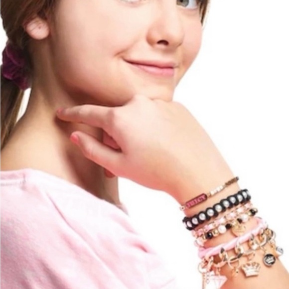 ™ Juicy Couture DIY Chains & Charms Kit - Picture 2 of 9